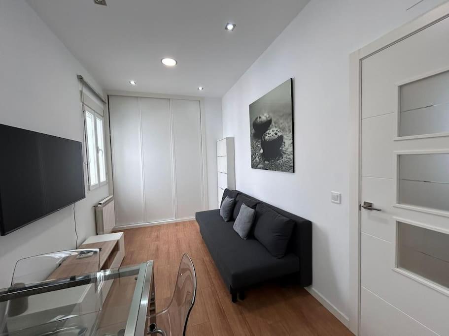 Flat In The Barrio De Las Delicias, Madri Exterior foto